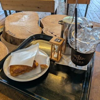 ゼブラ コーヒーアンドクロワッサン_1