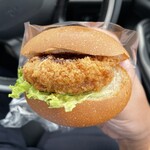ラ・ムー - 料理写真:厚切りハムカツバーガー138円