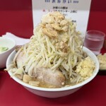 ラーメン二郎 - ラーメン 1100円 ※コールは「ヤサイ、ニンニク、アブラ」
            2026年6月18日