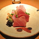 酒とそば まるき - お造り　本鮪　真鯛