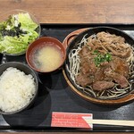 神戸牛衛門 - カルビハラミ焼肉定食