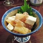 酒肴商店 アジト - いぶりがっこ