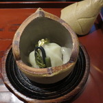 天雅 - 先付けはふきのとうのエスプーパ。