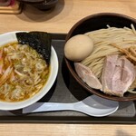 舎鈴 - 