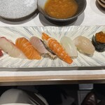 寿司 なかご - 寿司8貫盛り合わせ（本鮪、鯛、サーモン、鰆、海老、剣先イカ、帆立、いくら）2,178円