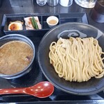 麺屋甚八 - 料理写真:魚介濃厚つけ麺
