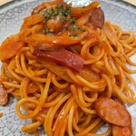 サボリバ - 玉ねぎやウィンナーの食感も程よい 締めのナポリタン