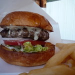 バーガーマニア - ウルティメットブルーチーズバーガー