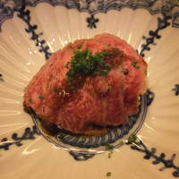 加藤牛肉店 銀座 - 牛のタタキ