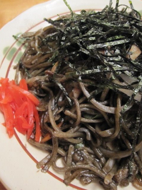 に 日本そばを しかも十割蕎麦を 焼きそば にしてしまうとは By さすらいダイバー ますも庵 東村山 そば 食べログ に 日本そばを しかも十割蕎麦を 焼きそば にしてしまうとは By さすらいダイバー ますも庵 東村山 そば 食べログ