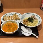 日高屋 - 料理写真: