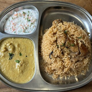 南インド料理 レジナ_1
