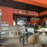 喫茶 佐保 - 店内イ—トイン