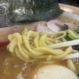 ラーメン 杉田家_1