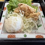 かづきケータリングサービス - 唐揚げとサラダ