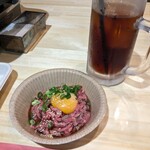 鉄板焼肉 うちだ - レアステーキのユッケ風
