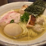 ジャパニーズ ラーメン 五感 - 