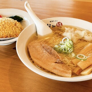 新潟ラーメン なみ福_1