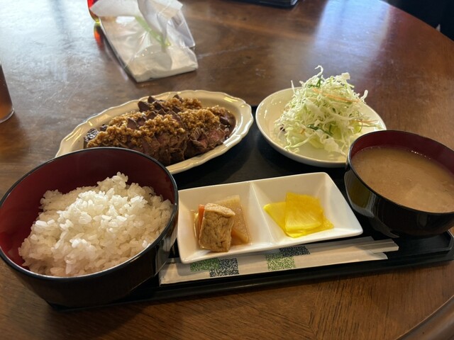 一層シンク別館倉庫浦添市安波茶2-8-6においてます オーズカンパニーカフェ （O's Company Cafe） - 浦添前田/レストラン