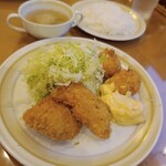 レストラン　むさし - ミックスフライ　ホタテ　白身魚　牡蠣