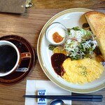 カフェウチダ - トーストモーニング（スクランブルエッグ）