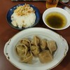 按田餃子 - 水餃子定食（水餃子(全種類各2ヶ 計8ヶ)、豚そぼろ飯、海藻湯）