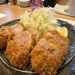 とんかつ檍のカレー屋 いっぺこっぺ - 料理写真: