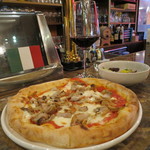 ピッツェリア ナポレターナ ラ・タヴォロッツァ - ﾗﾝﾁのﾋﾟｯｯｱ（ｶﾌﾟﾘﾁｮｰｻﾞ）（2015年4月）