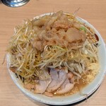 ラーメン豚山 - 料理写真: