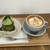 dress up coffee - 抹茶バスクチーズケーキとヘーゼルナッツラテ