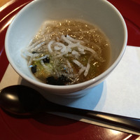 東山 ハイアット リージェンシー 京都 - 吉野葛、鶯餅饅頭