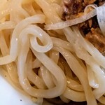 ラーメン サンガ - 【メキシコっぽいまぜそば】のまぜそばの麺