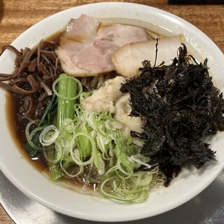 湯の台食堂 - 料理写真:放牧豚(ゆりぶー)の背脂中華