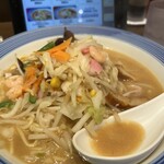 長崎ちゃんぽん リンガーハット - 料理写真: