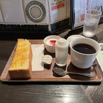 炭焼珈琲ヨシダ - 料理写真: