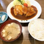 食堂 ゝ月 - 料理写真: