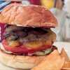 バーガーマニア - 自家製ベーコンチーズバーガー。