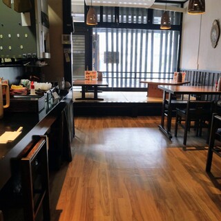 讃岐うどんと地鶏丼の店 香房_2