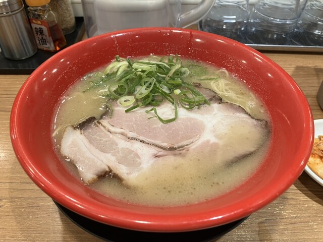 ラーメンたろう 三宮本店 - 三宮（神戸市営）/ラーメン | 食べログ