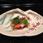 御料理 堀川 - 先付 (とり貝・ホタルイカ・たいらぎ貝のジュレ)