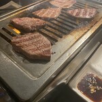 焼肉 神宮 - 
