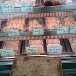 ふじ精肉店 - ショーケース一部