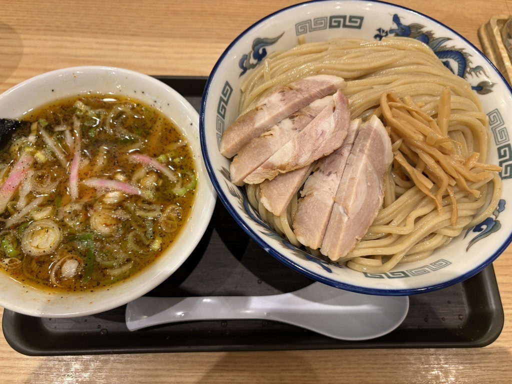舎 鈴 田町 駅前 店