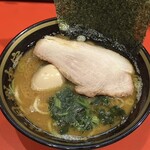 横濱家系ラーメン 十三代目野中家 - 