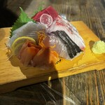 原始炭焼 いろり家 - 