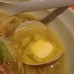 麺屋玉ぐすく - 2015年3月9日
      麺座かたぶつand麺屋玉ぐすく
      ３周年記念コラボ麺
      かたぐすく 塩 チャーシュー