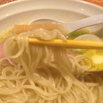 麺屋玉ぐすく - 2015年3月9日
      麺座かたぶつand麺屋玉ぐすく
      ３周年記念コラボ麺
      玉ぐすく 塩 500円
      