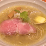 麺屋玉ぐすく - 2015年3月9日
      麺座かたぶつand麺屋玉ぐすく
      ３周年記念コラボ麺
      かたぐすく 塩 500円