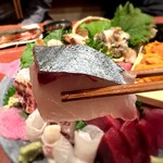 柳井 - 活シマアジは抜群の弾力と上品な脂の甘みが魅力