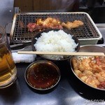 空 - 2015.3.26(木)18時　ホソホソホソホソとハラミすじと白飯2100円d(^_^o)